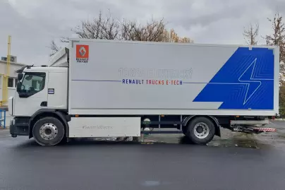 Zaměstnanci Isoveru testovali elektro kamion