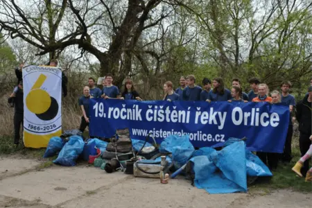 Isover podpořil letošní čištění Přírodního parku Orlice