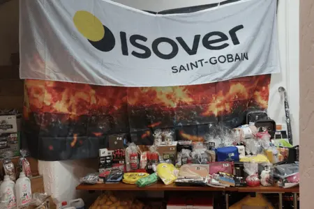 Plesová sezona s Isoverem: Podpořili jsme místní spolky i budoucí stavaře