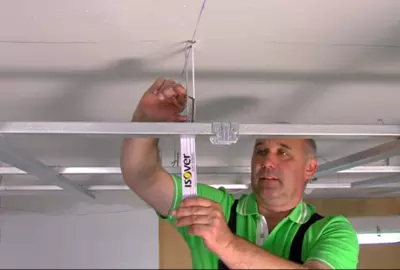 Zateplení podhledu kotvením