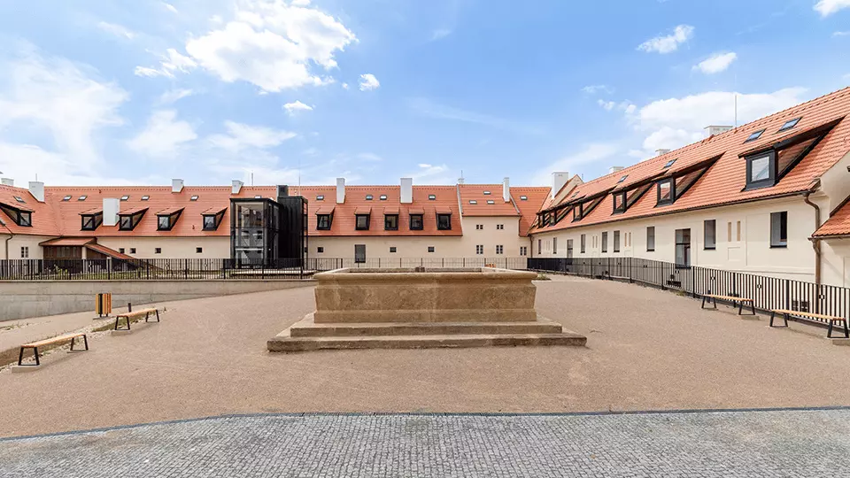 Jinonický dvůr