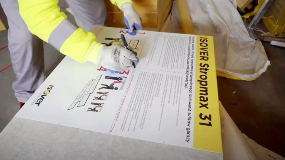 Naznačení míst kotvení Naznačení míst kotvení