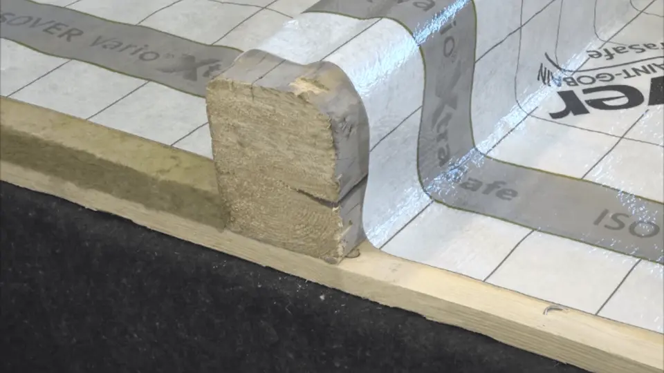 Teprve nyní položíme parozábranu