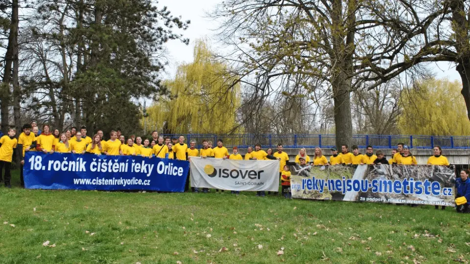 Isover podporuje čištění Přírodního parku Orlice